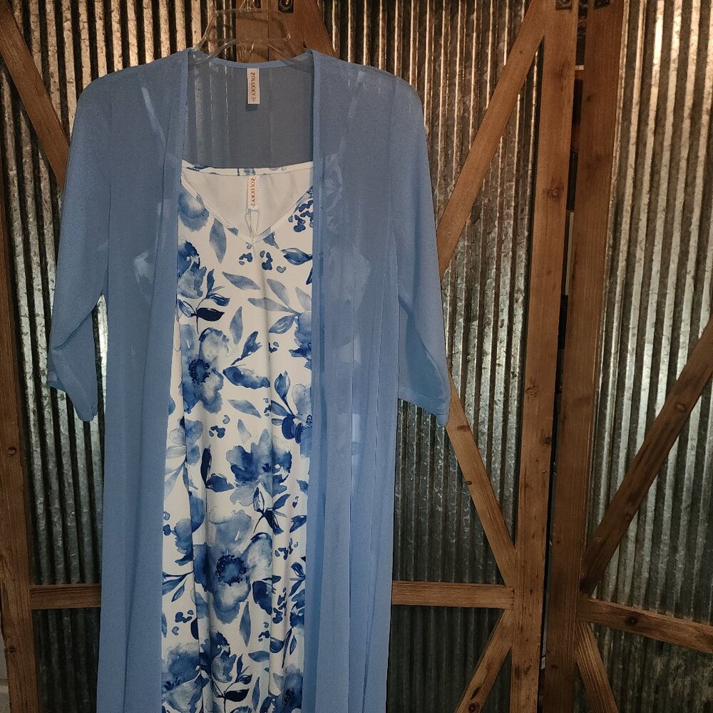 NWT~LADIES Blue & White Floral Print Long  Dress w/Long Sheer Cover Up~Medium